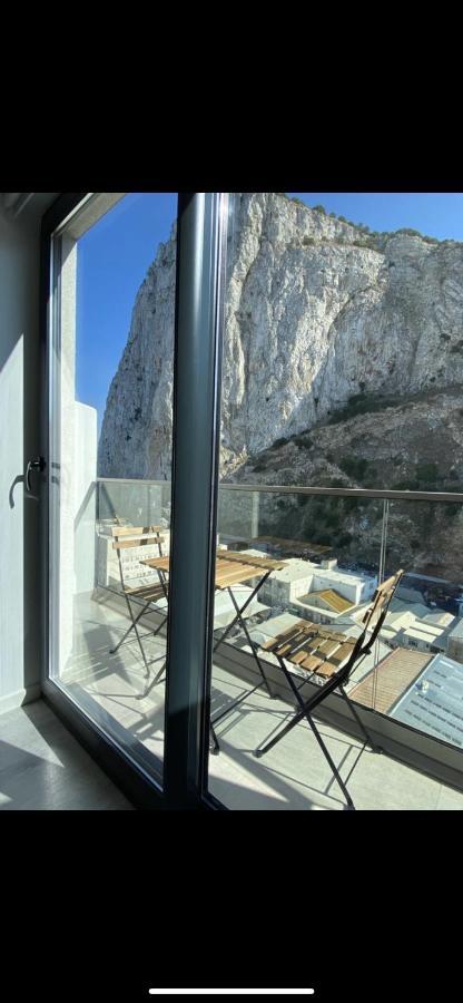 Cp High Floor Luxury Studio Gibraltar Eksteriør billede