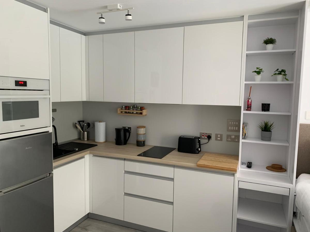 Cp High Floor Luxury Studio Gibraltar Eksteriør billede