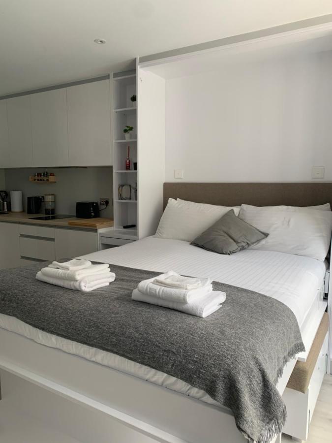 Cp High Floor Luxury Studio Gibraltar Eksteriør billede